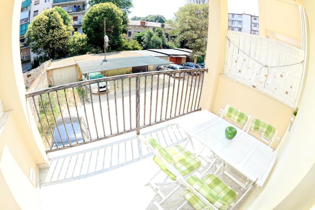 Apartman Harmony Διαμέρισμα Πούλα Εξωτερικό φωτογραφία