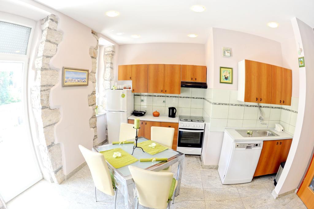 Apartman Harmony Διαμέρισμα Πούλα Εξωτερικό φωτογραφία
